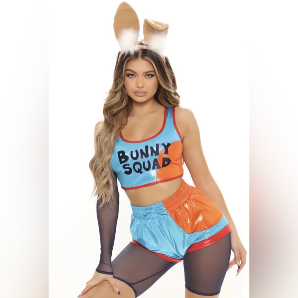 Bunny Squad Space Jam NBA Halloween Costume size S/M NWT